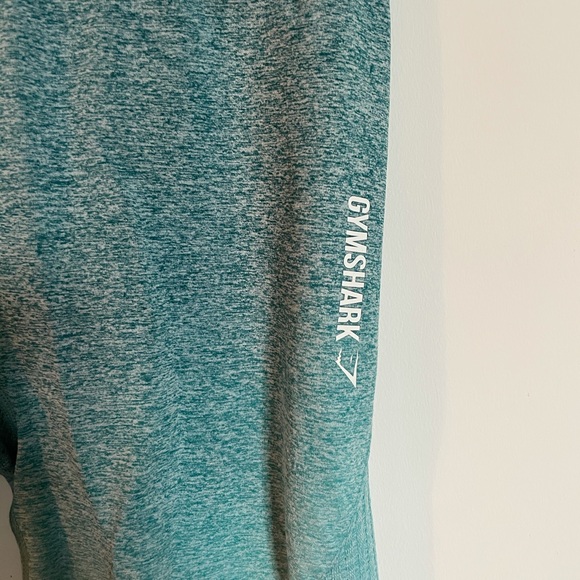 SOLD- GYMSHARK - ombré leggings - Picture 2 of 6